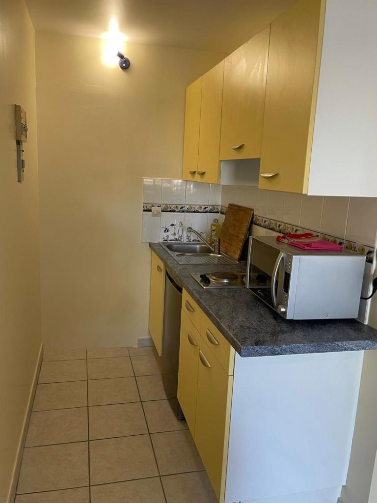 Appartement Ou Studio En Hyper Centre, Pour La Plage Et La Rue Pietonne Il Suffit De Traverser La Rue , Voir La Photo Principale Andernos-les-Bains Zewnętrze zdjęcie